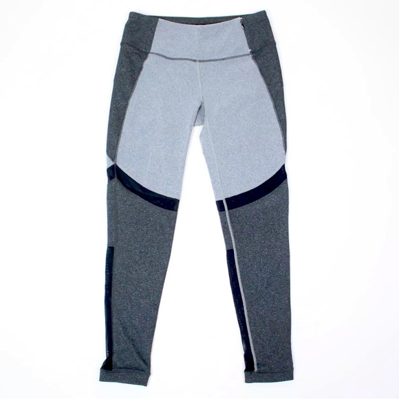 Calia by Carrie Underwood Pants - Calia by Carrie Underwood Black Gray Califlex Essential Crop Leggings Sz M